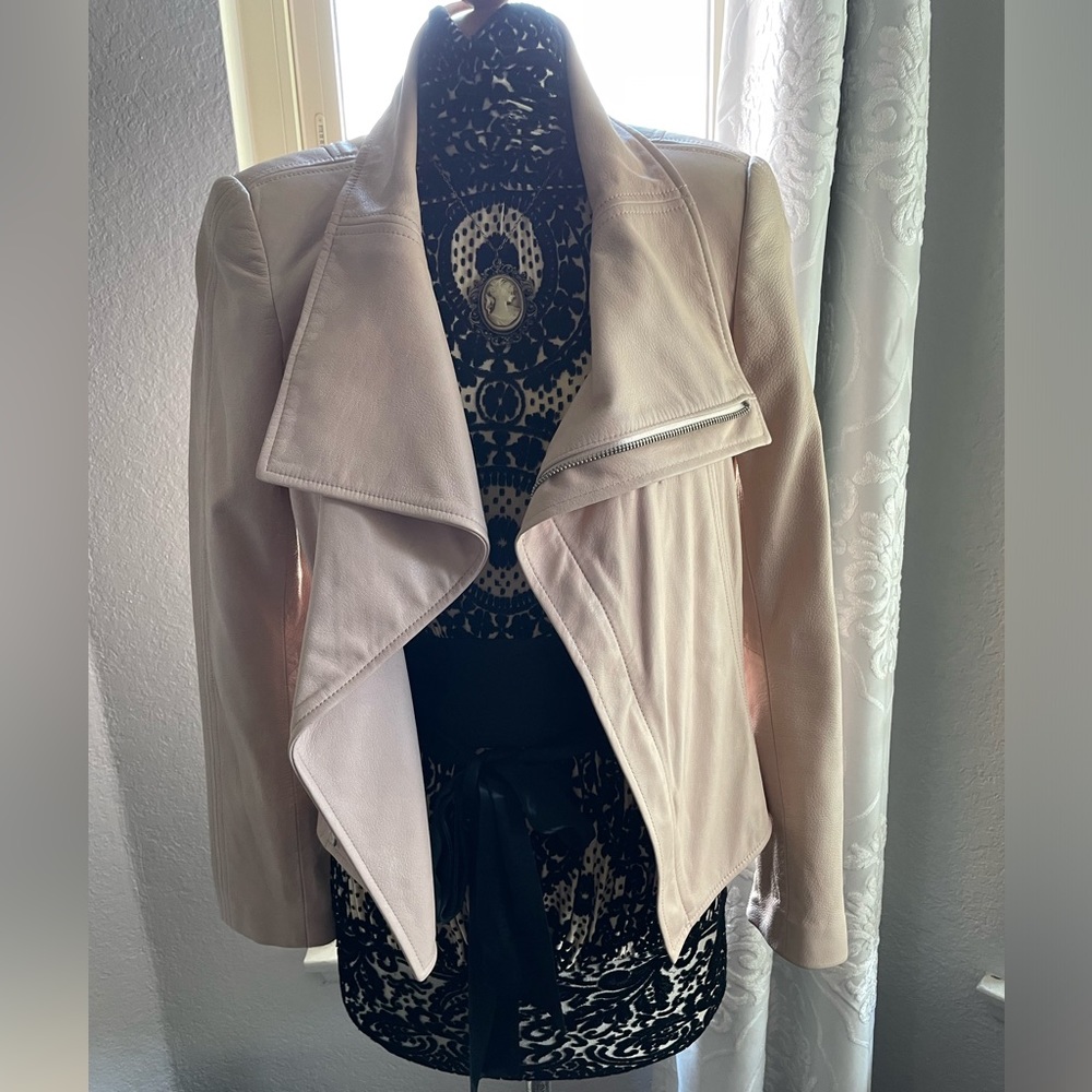 ❌SOLD❌ 🩰Alice + Olivia Blush Ballet Pink genuine 💯 leather jacket